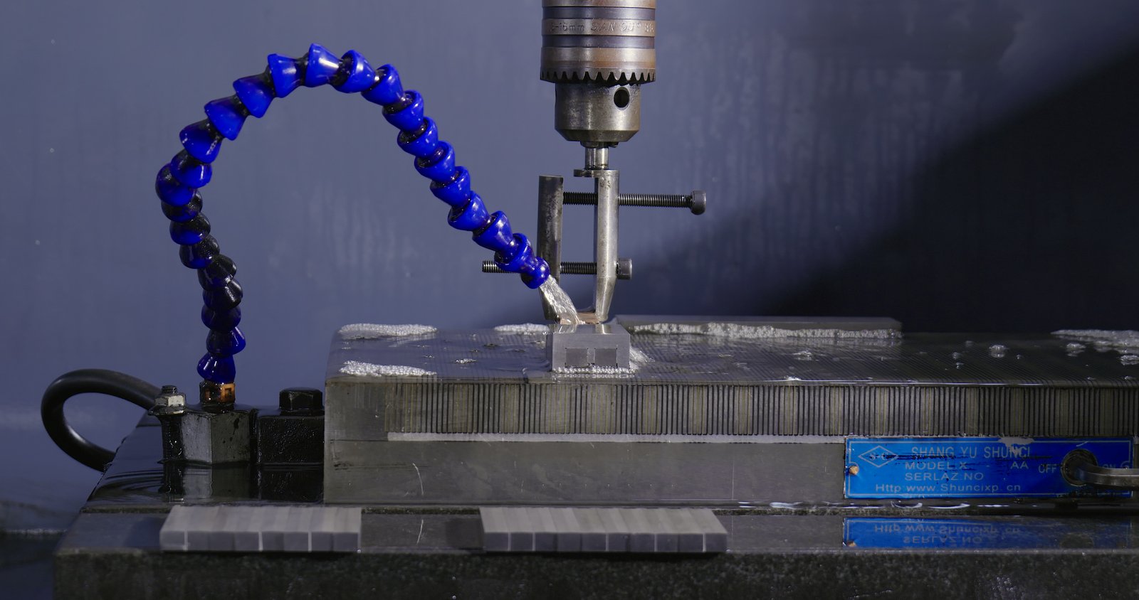CNC mold machining equipment