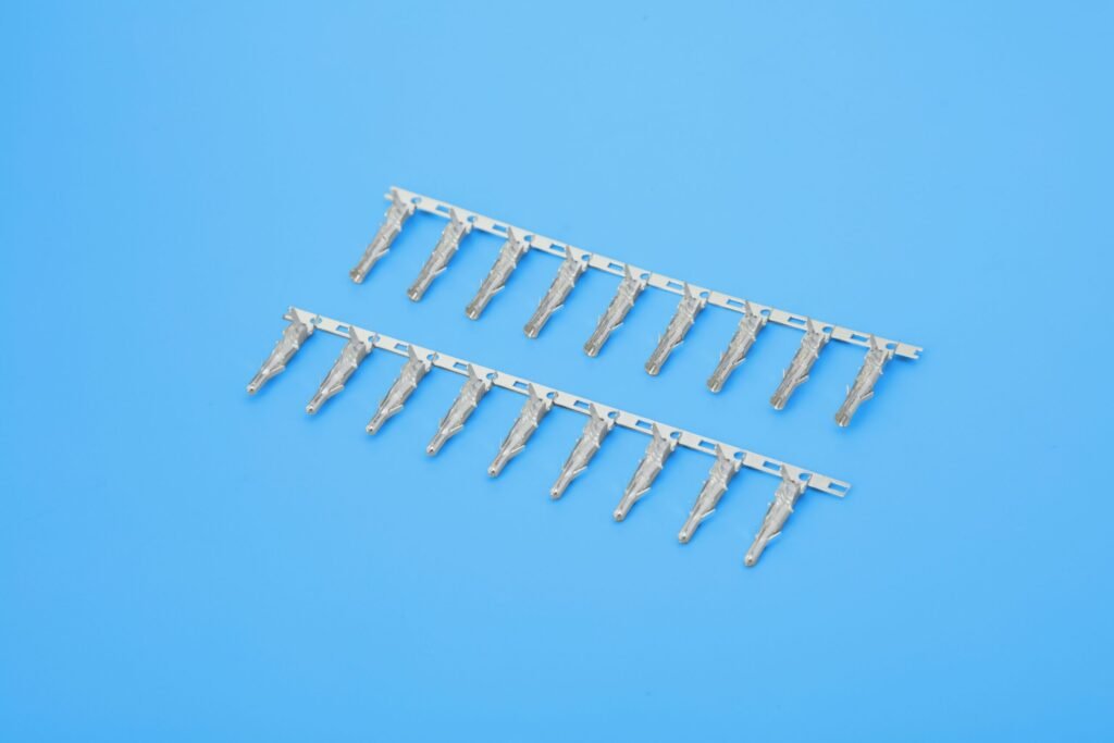 l6 2 connector detail scaled